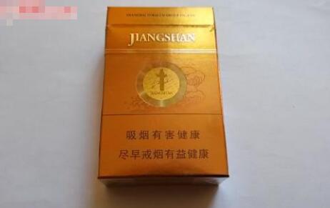 万达后街卖外烟的多少钱